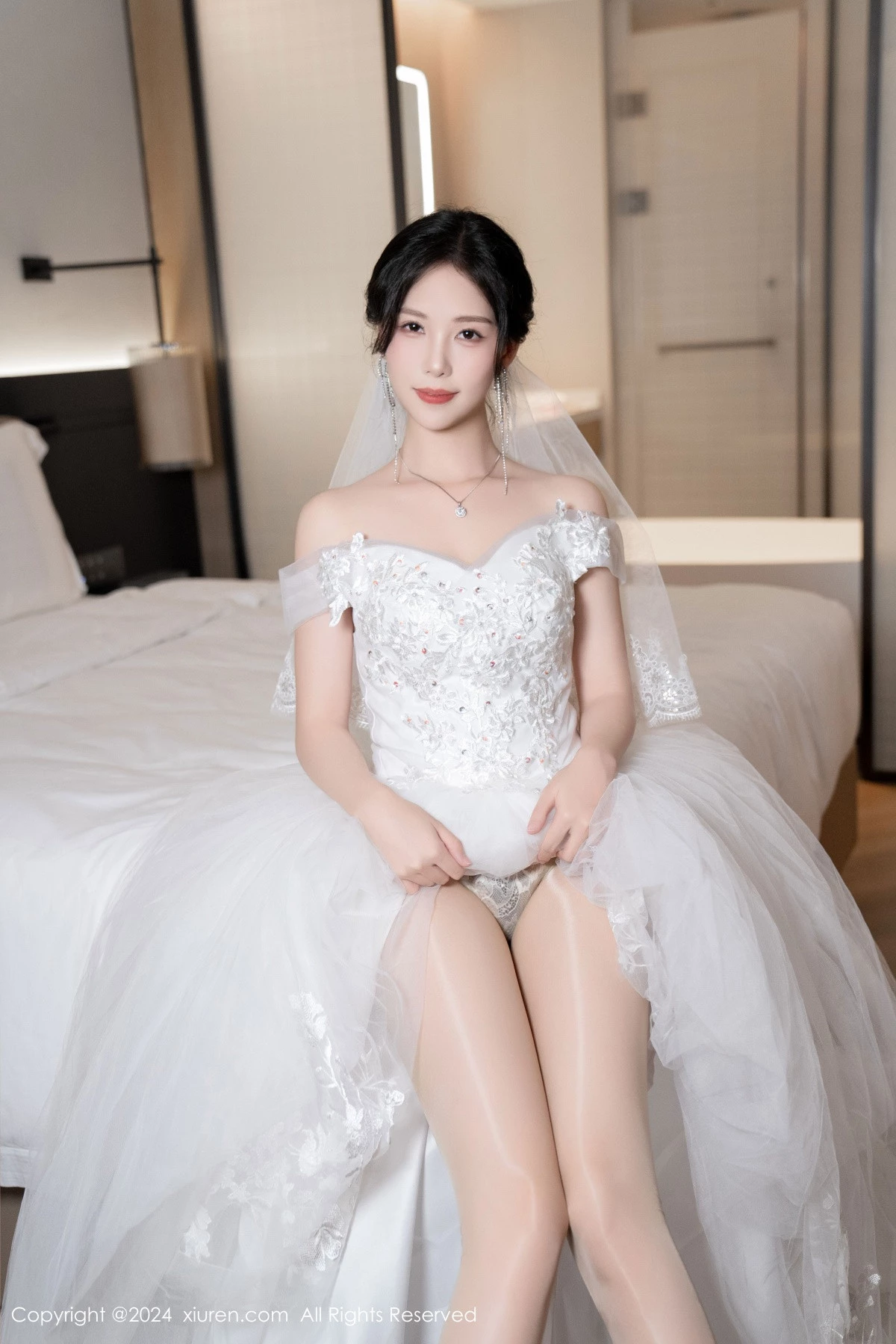 图片[32]-[XiuRen秀人网]第8998期利世写真-秀人集