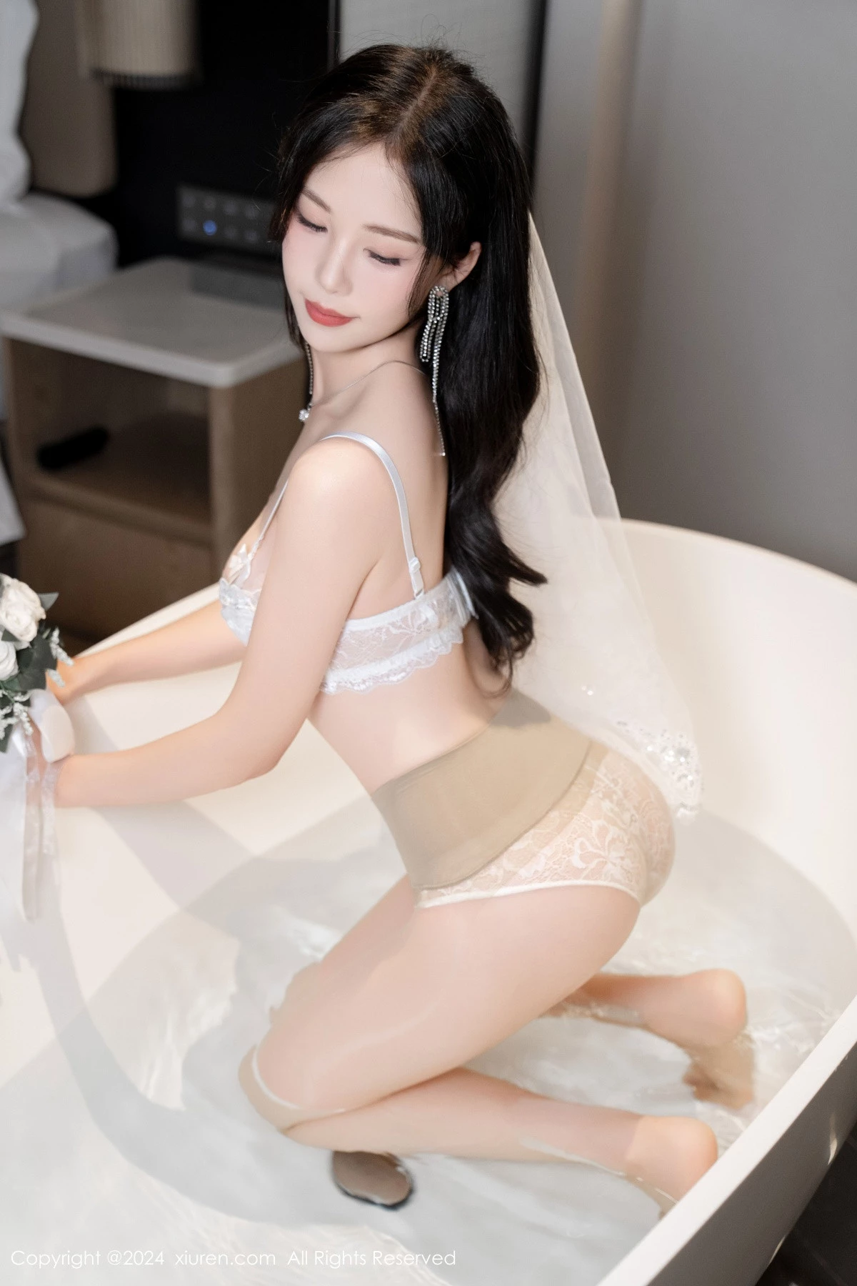 图片[69]-[XiuRen秀人网]第8998期利世写真-秀人集