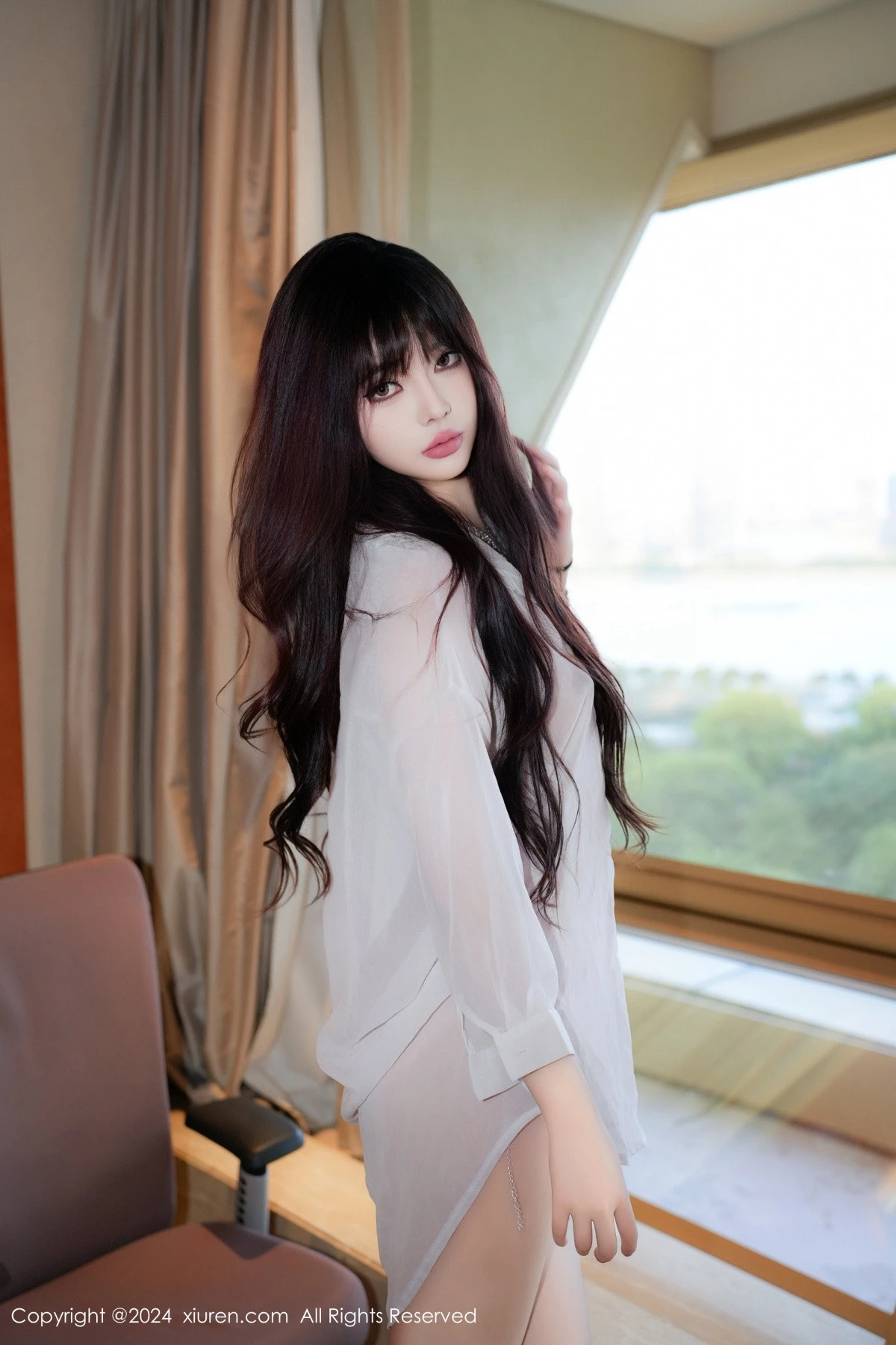 图片[2]-[XiuRen秀人网]第9002期酒精阿姨写真-秀人集
