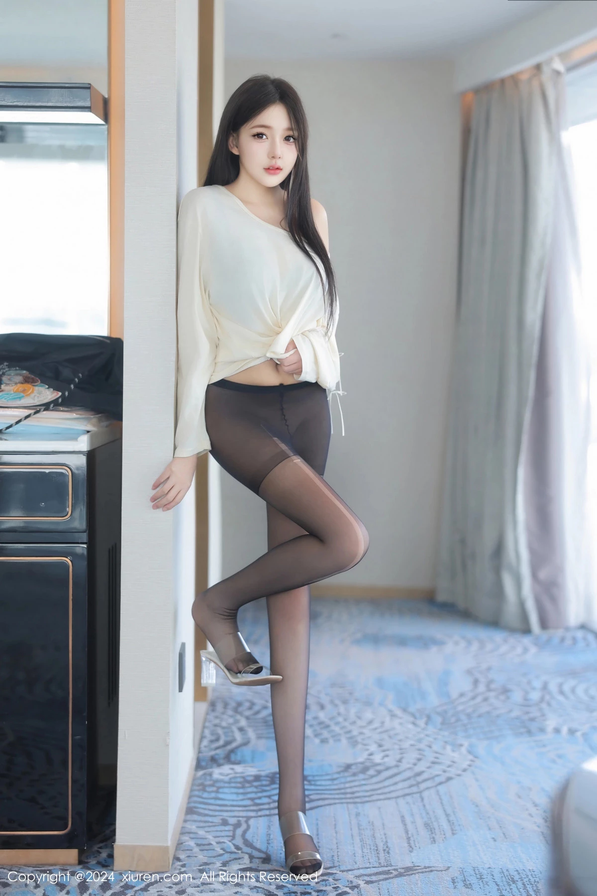 图片[9]-[XiuRen秀人网]第9089期柚柚小奶瓶写真-秀人集