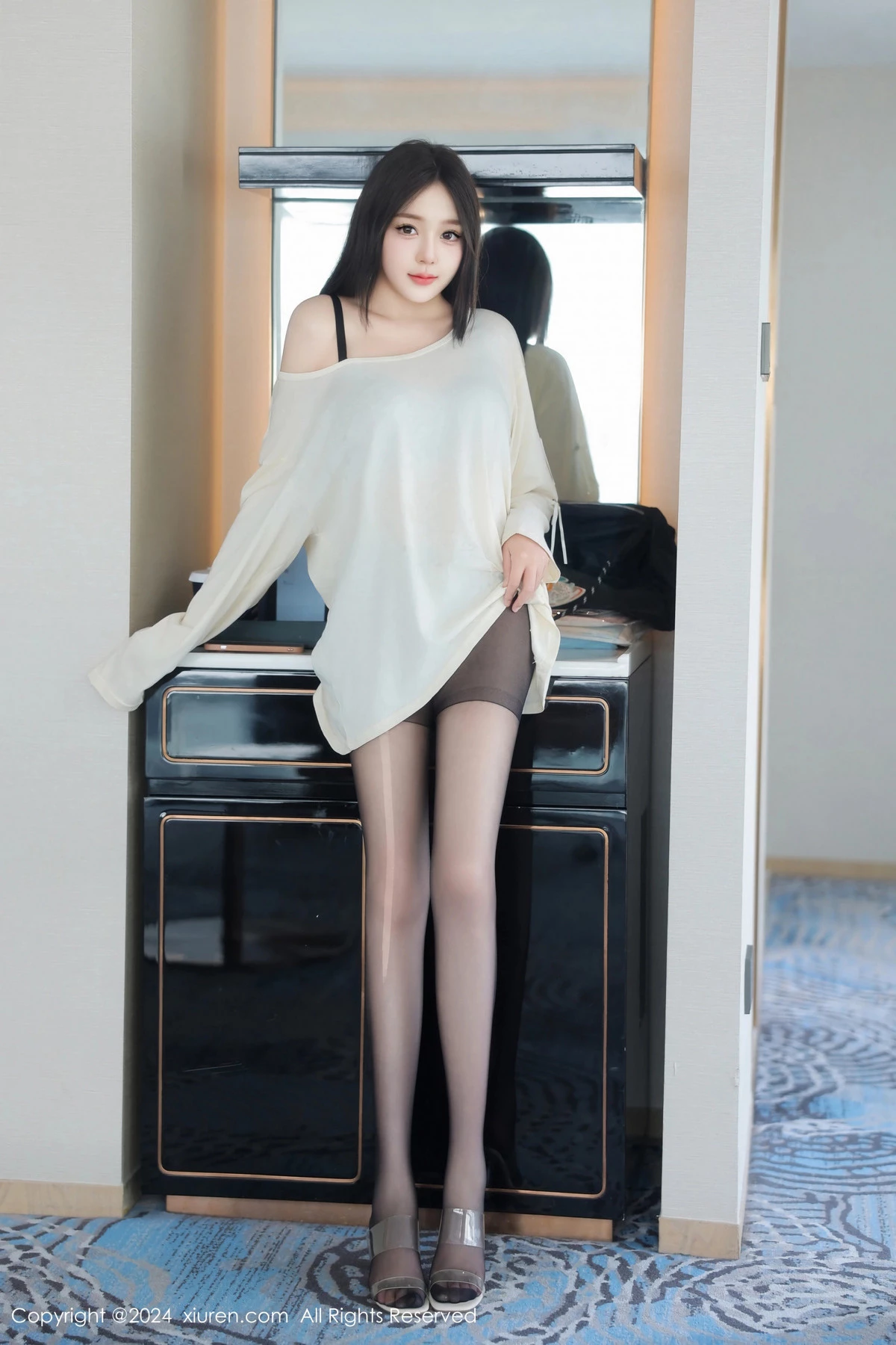 [XiuRen秀人网]第9089期柚柚小奶瓶写真-秀人集