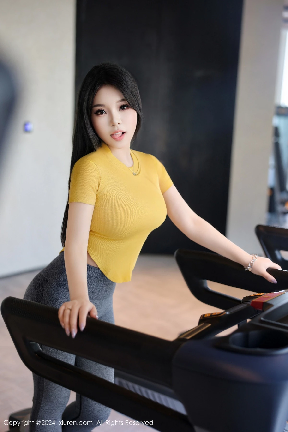 图片[2]-[XiuRen秀人网]第9117期麦田写真-秀人集