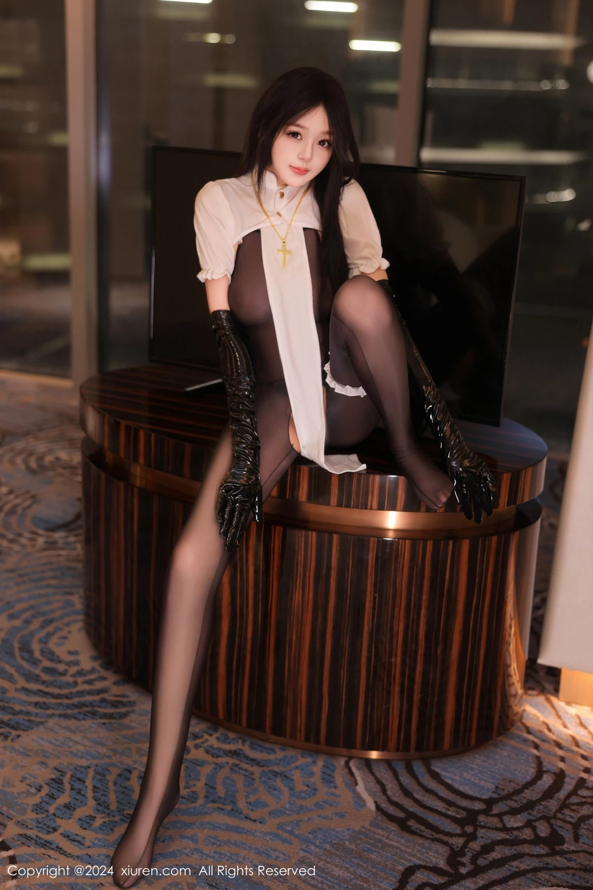 图片[13]-[XiuRen秀人网]第9152期柚柚小奶瓶写真-秀人集