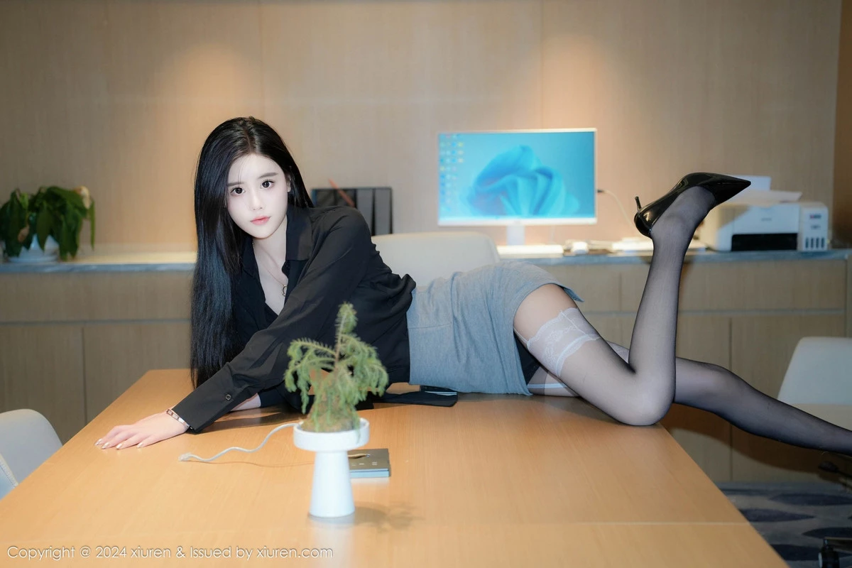 图片[3]-[XiuRen秀人网]第9167期Erikaki写真-秀人集
