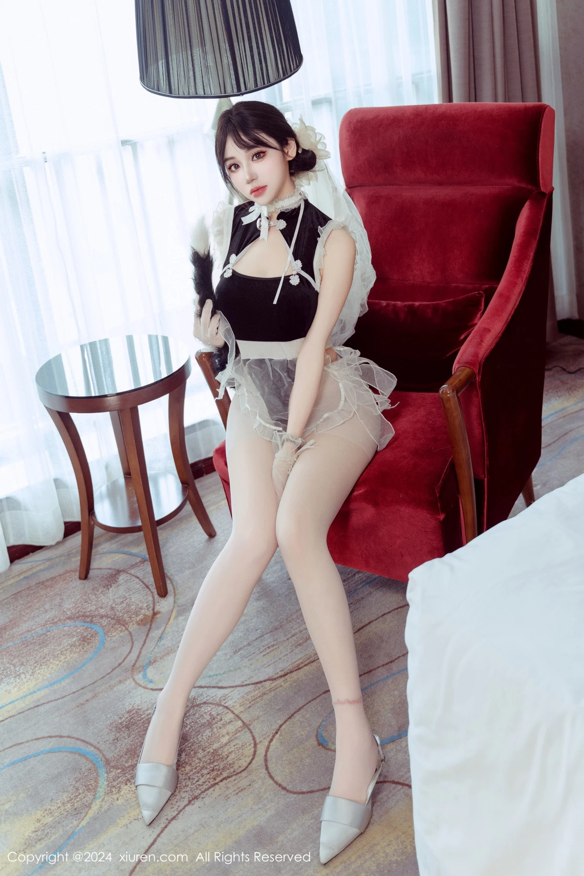 图片[14]-[XiuRen秀人网]第9197期汐汐爱吃草莓写真-秀人集