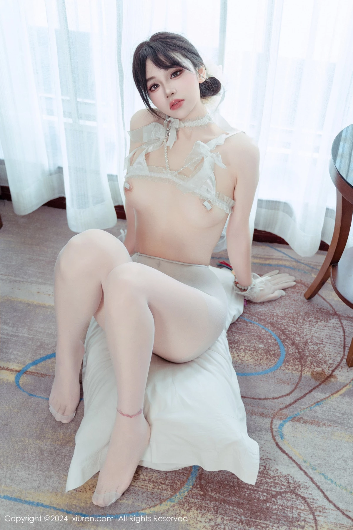 图片[49]-[XiuRen秀人网]第9197期汐汐爱吃草莓写真-秀人集