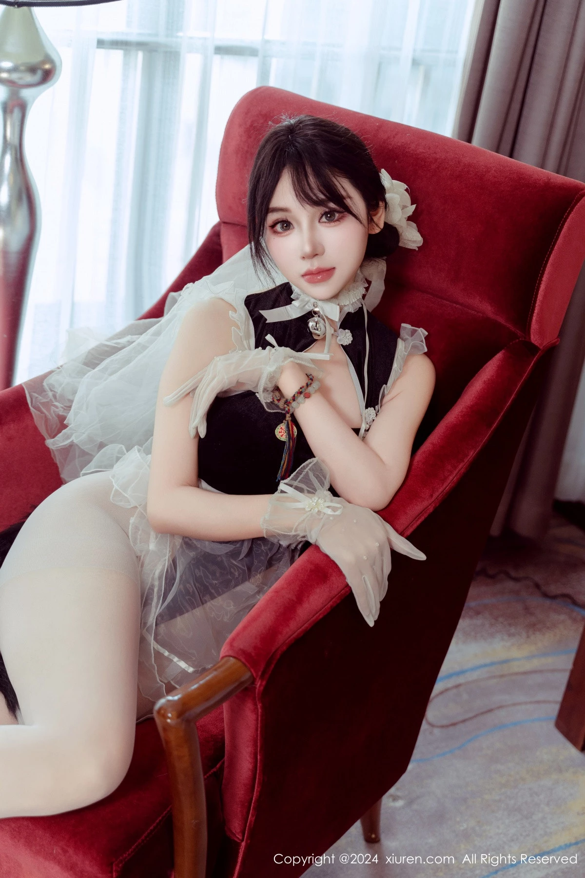 图片[10]-[XiuRen秀人网]第9197期汐汐爱吃草莓写真-秀人集
