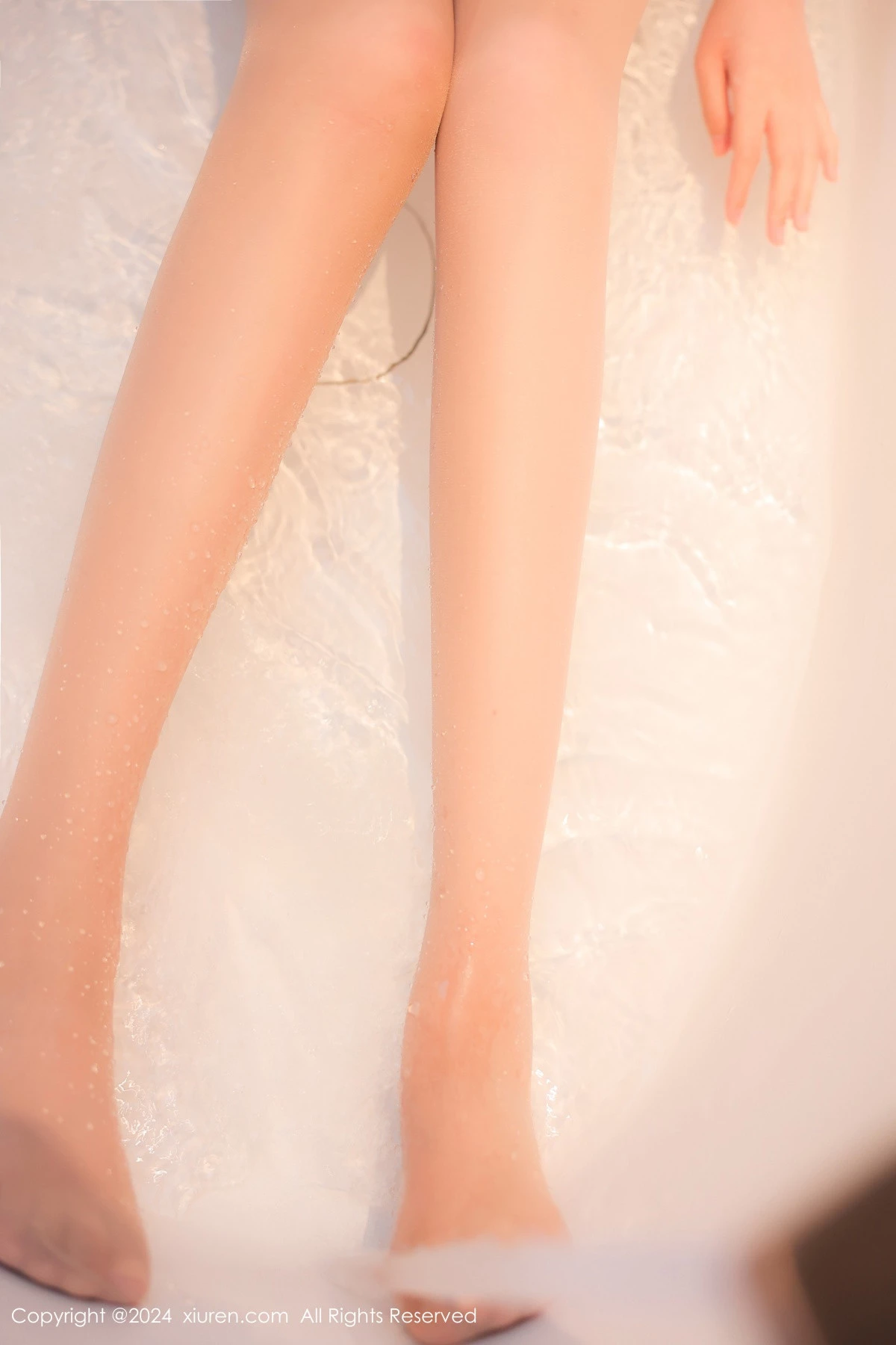 图片[35]-[XiuRen秀人网]第9306期柚柚小奶瓶写真-秀人集