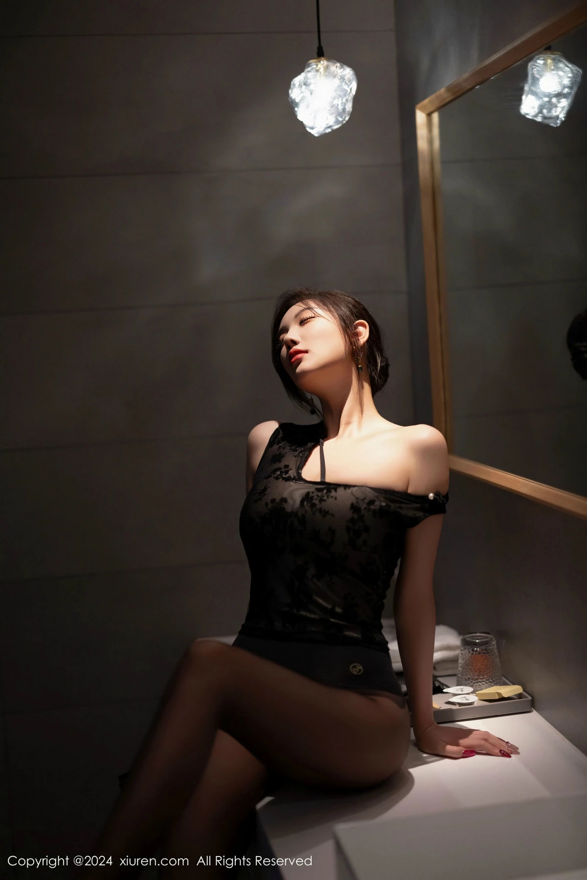 图片[37]-[XiuRen秀人网]第9384期杨晨晨写真-秀人集