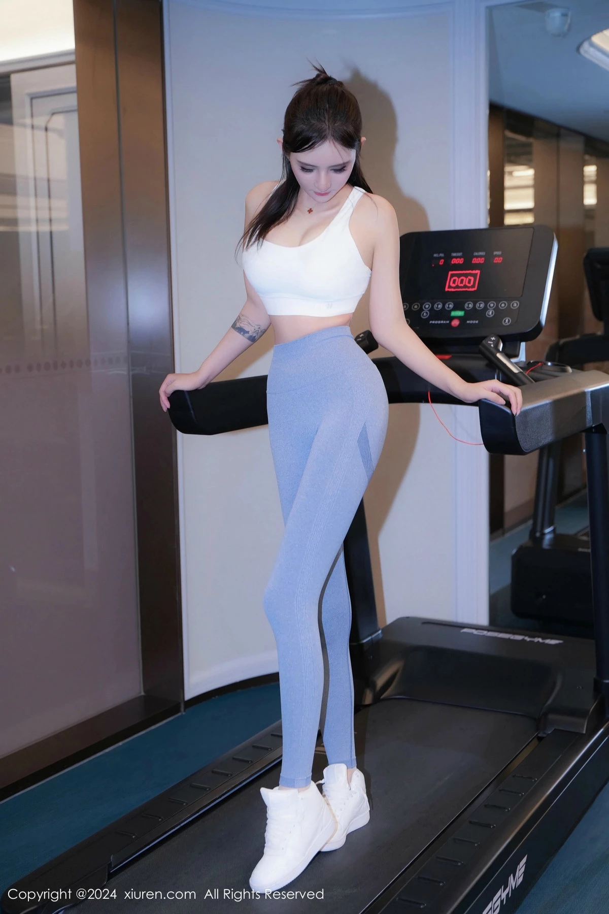 图片[8]-[XiuRen秀人网]第9407期尹菲写真-秀人集