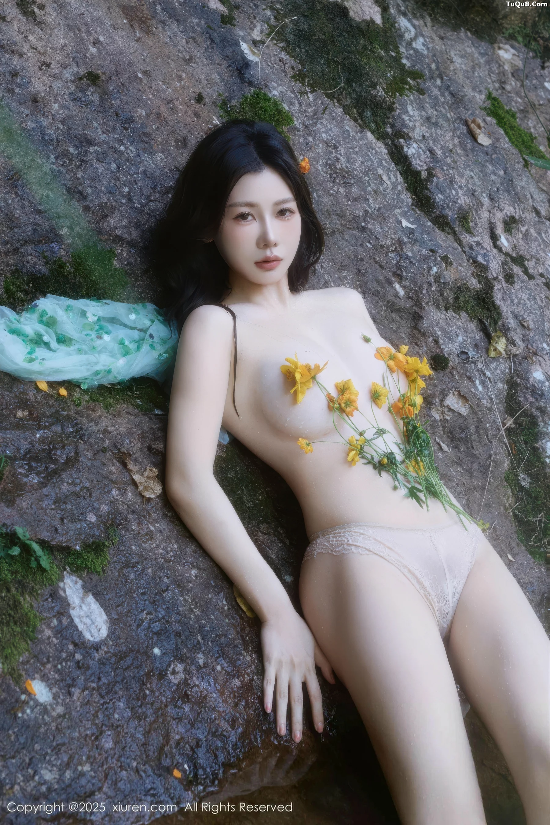 尹甜甜写真