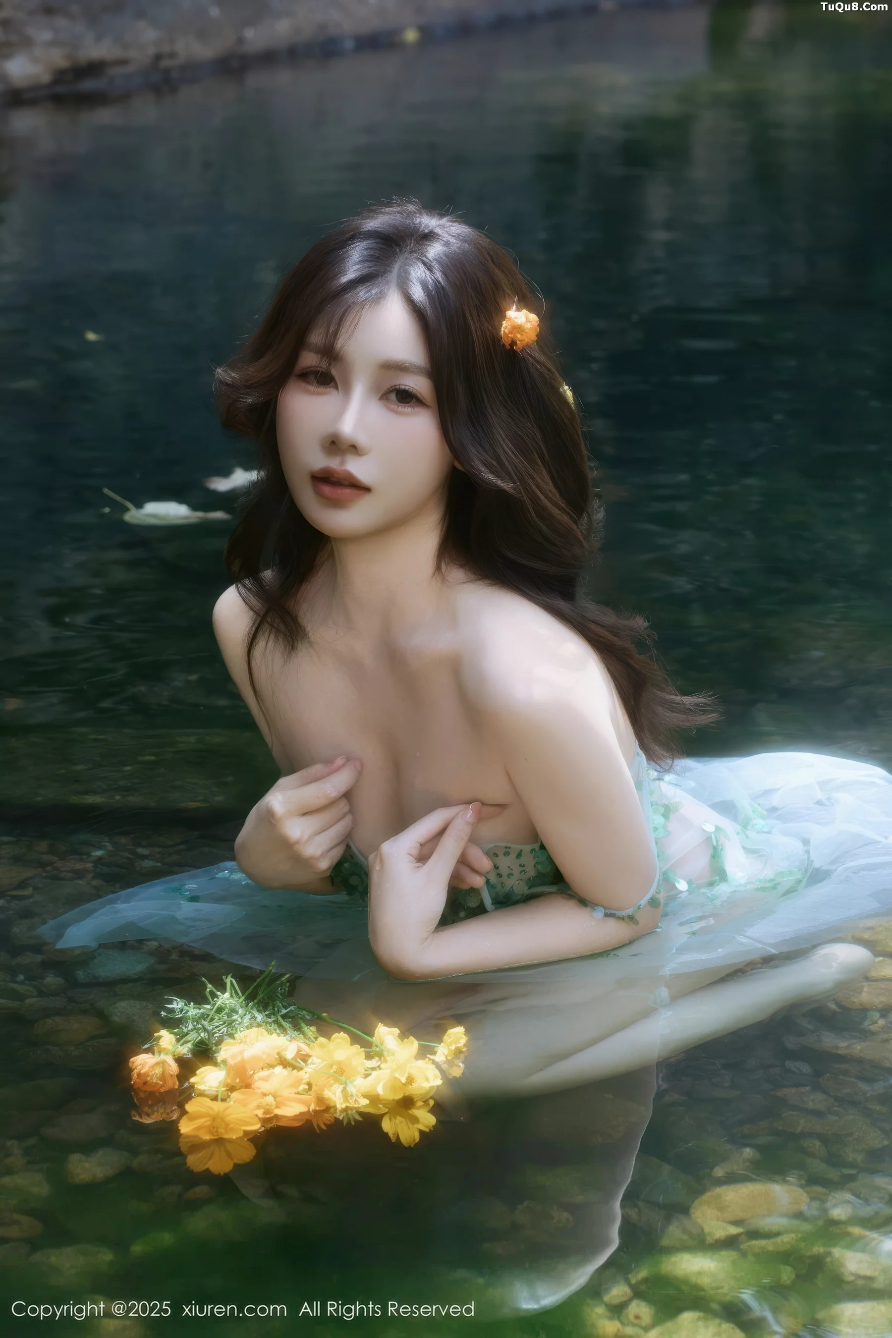 尹甜甜写真