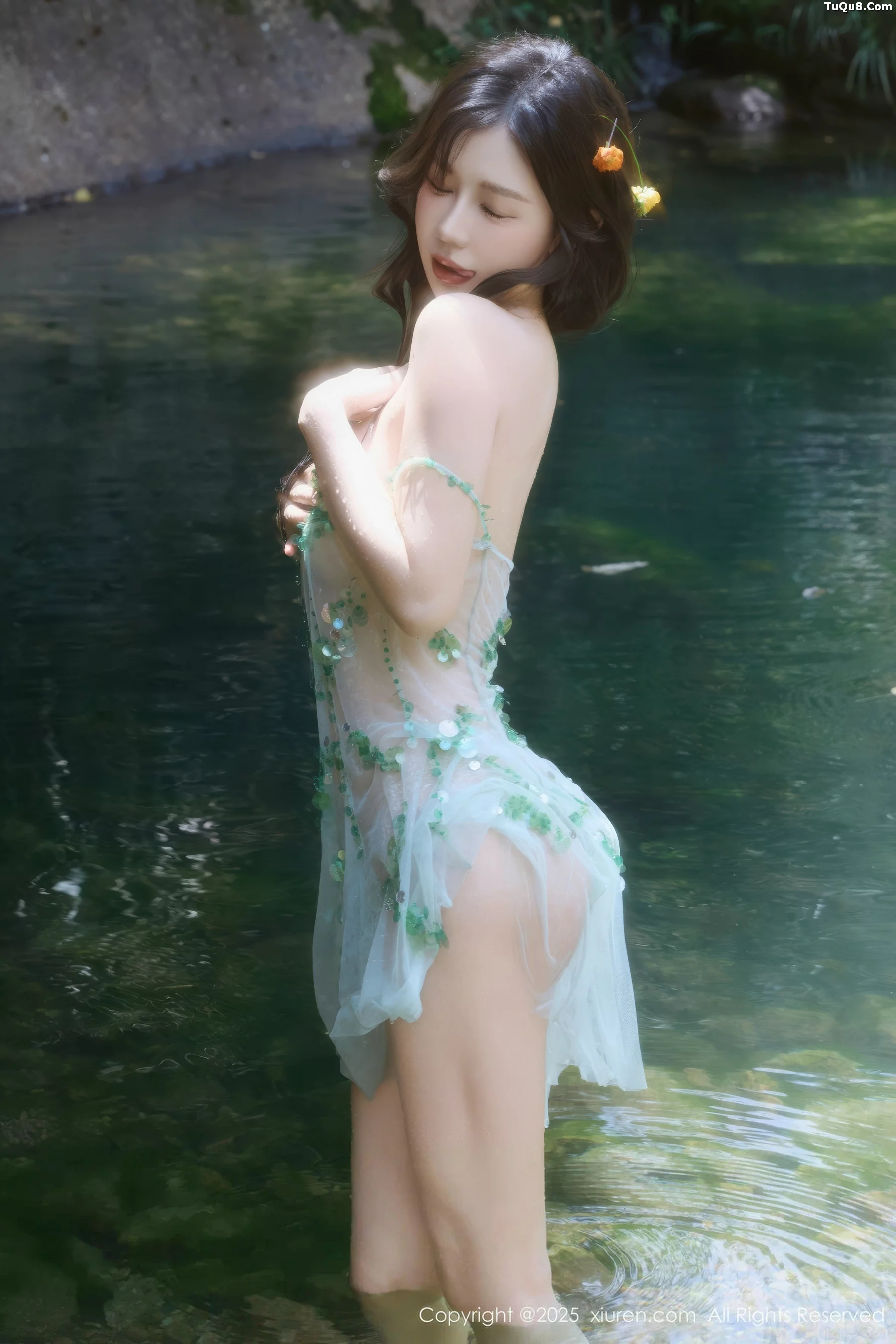 尹甜甜写真
